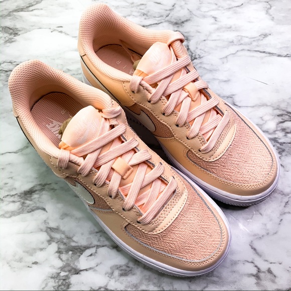 ♥️SOLD♥️Nike Air Force 1 LV8 Double Pink Sneaker - Picture 4 of 6